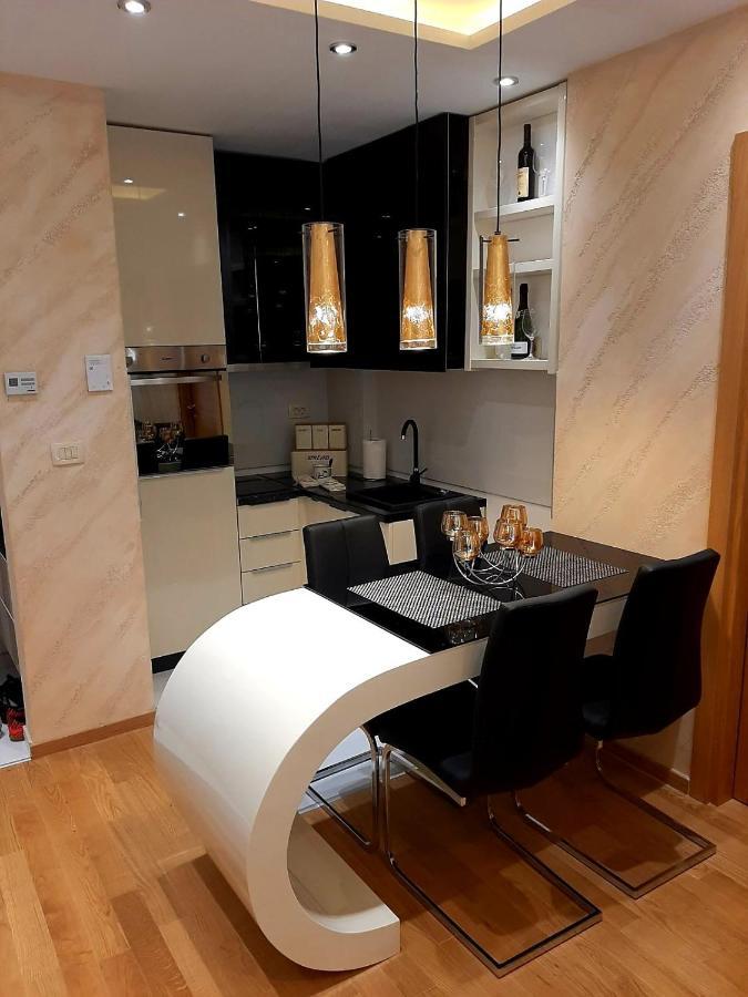 Lux Apartman S14 - Vila Pekovic Διαμέρισμα