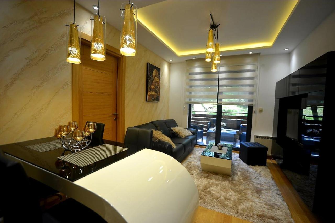 Lux Apartman S14 - Vila Pekovic *