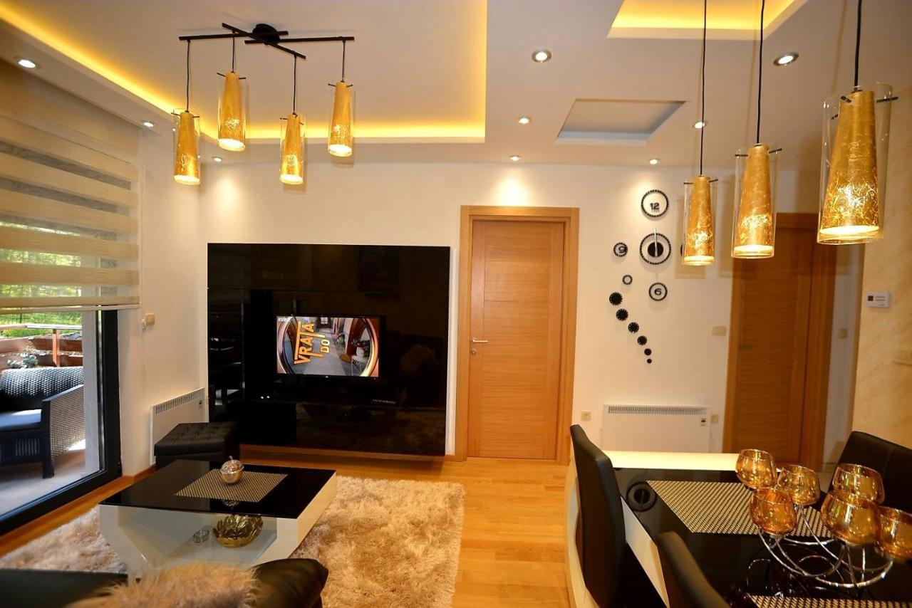 Lux Apartman S14 - Vila Pekovic * Ζλάτιμπορ